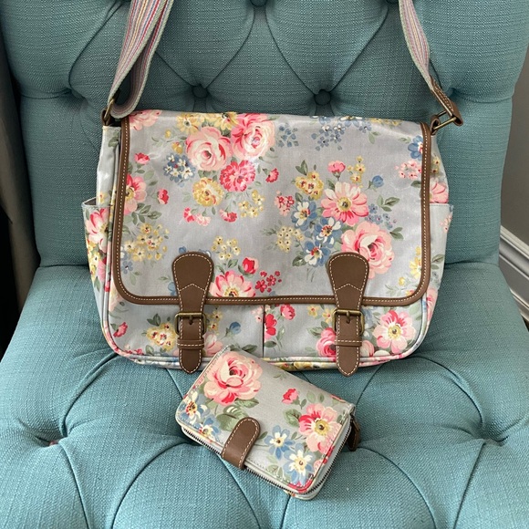 NEW Cath Kidston Matching Floral Cross Body Bag and Wallet - Picture 2 of 15